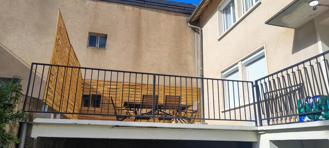 Lodge Loupau Maga Bagneres-de-Luchon Exterior photo